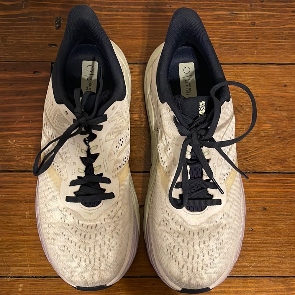 Hoka Sneakers